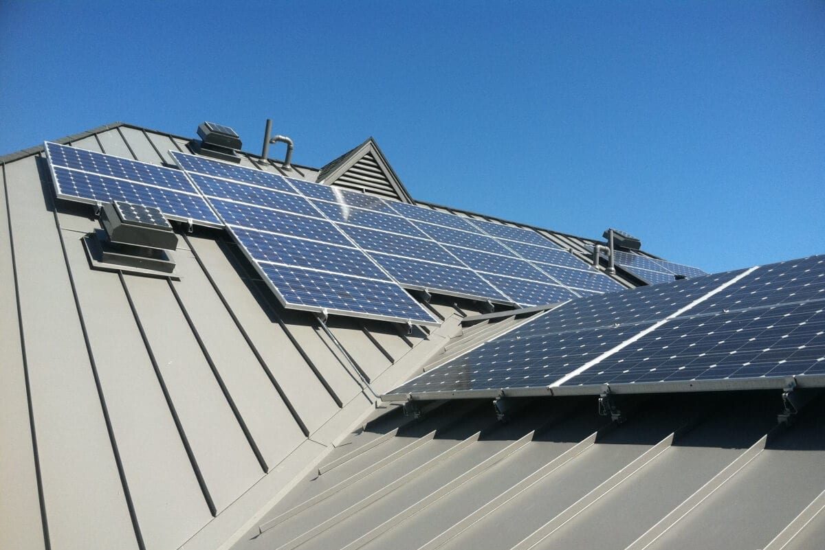 The Perfect Match: Metal Roofing and Solar